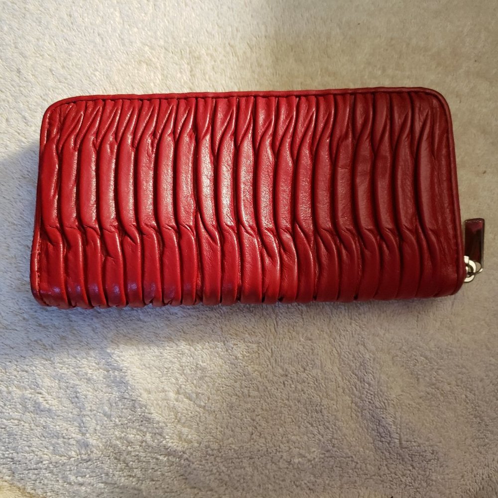 Coach Zip Around Accordion Wallet Red